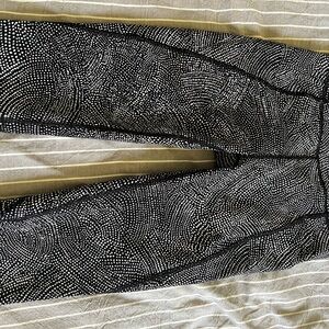 Lululemon Black and White Patterned Pants